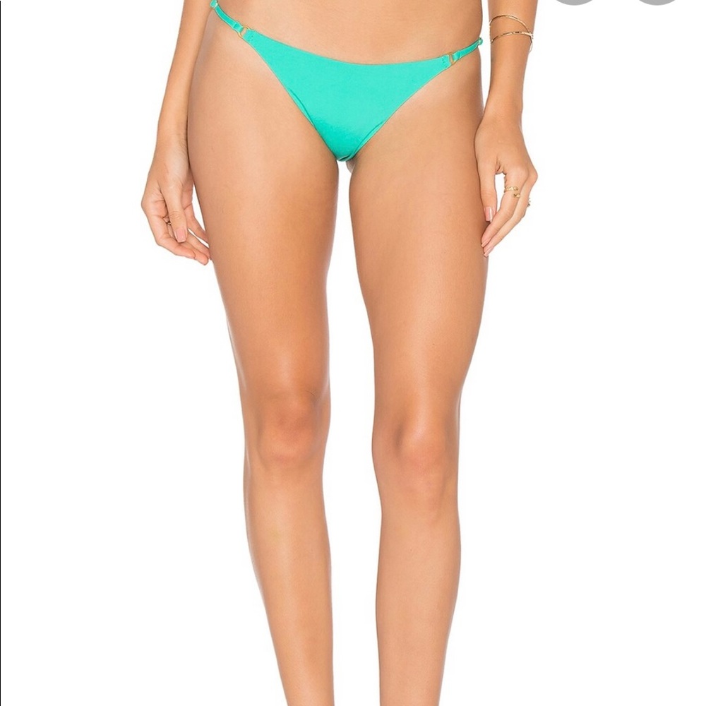 L*space Redondo Bitsy Bikini Bottom in Maldives xs